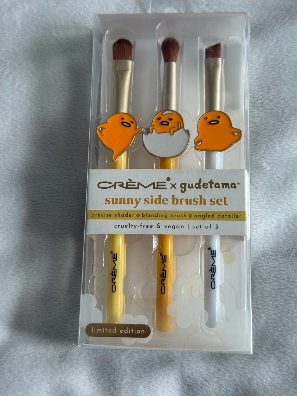 Crème x Gudetama Sunny Side Bundle- NWT